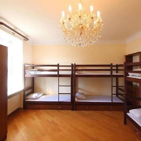 Tumanyan Hostel And Tours Erevan Quarto foto